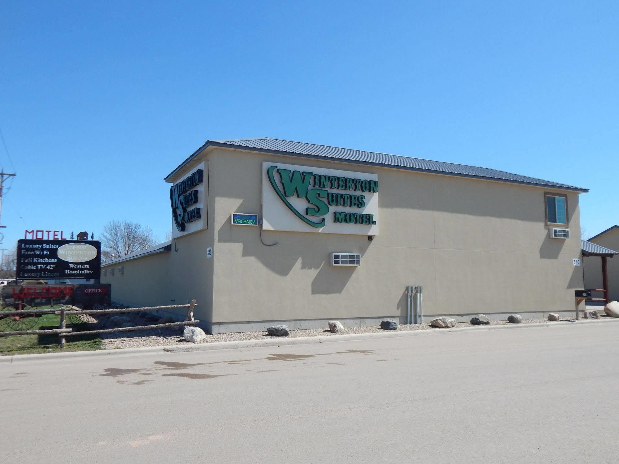 Winterton Suites Williston Exterior foto